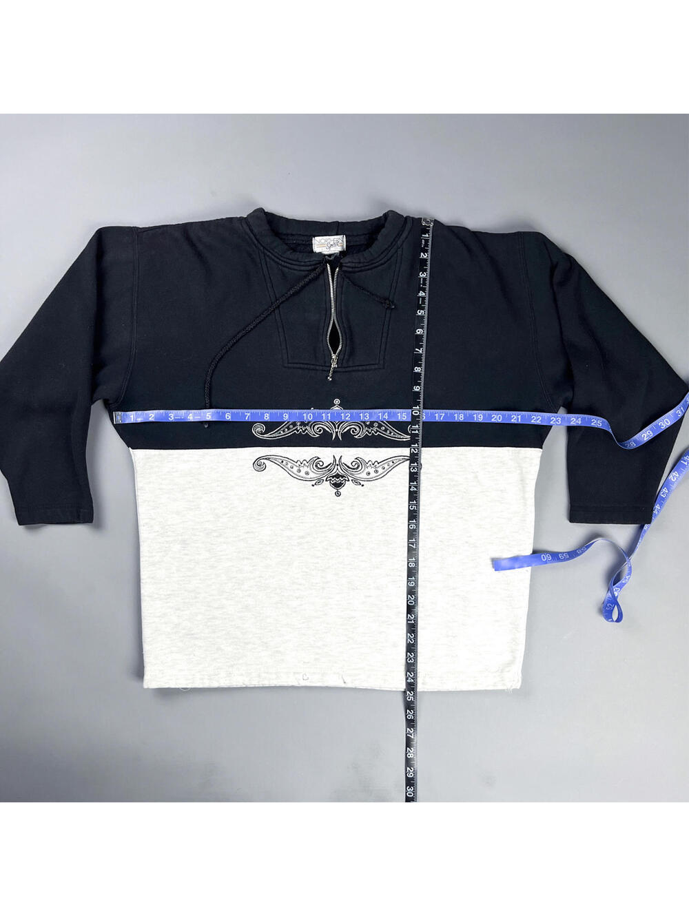 Vintage Women's Sweatshirt ,90's Black & White Quarter Zip Sweater w/ Embroidery - Picture 7 of 7